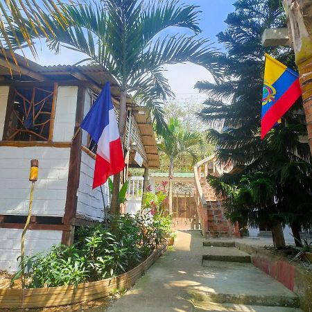 Munay Backpacker Hostel Montañita Εξωτερικό φωτογραφία
