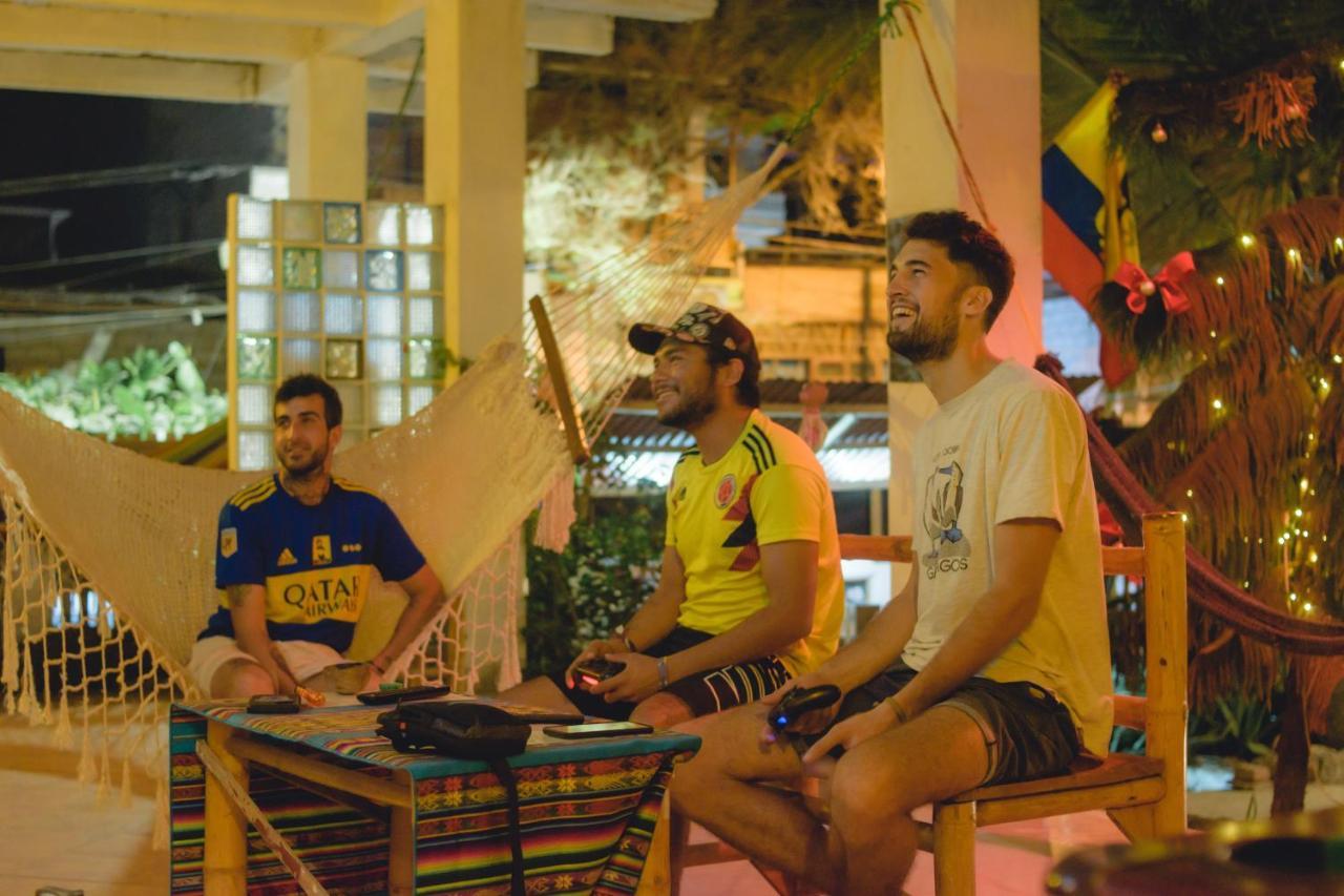 Munay Backpacker Hostel Montañita Εξωτερικό φωτογραφία